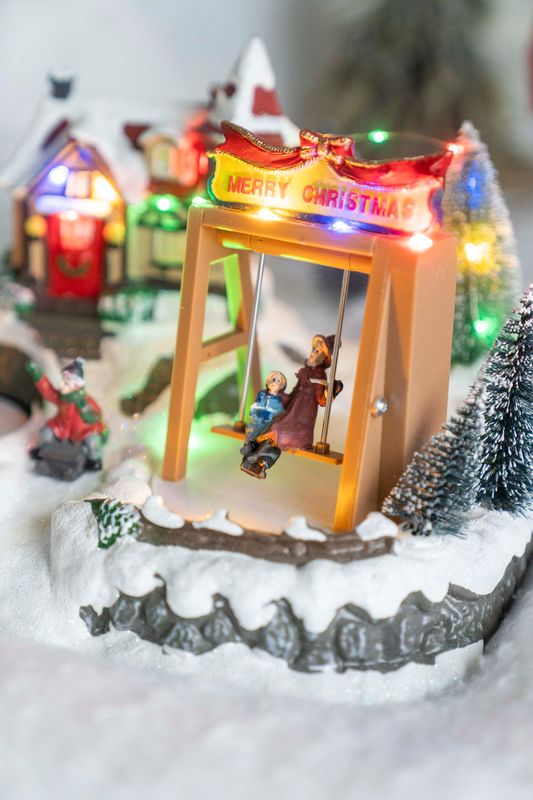 Julby - Hus och Tomte