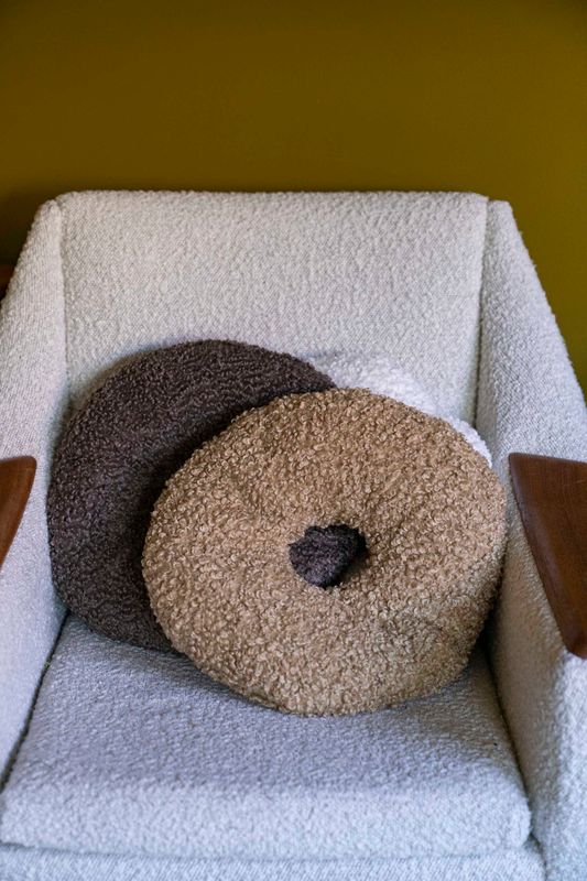 Kudde Donut 43x30cm - Brun