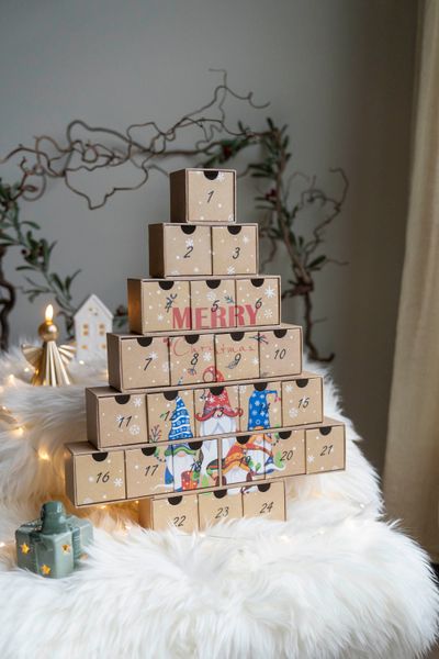 Huvudbild Adventskalender - Träd