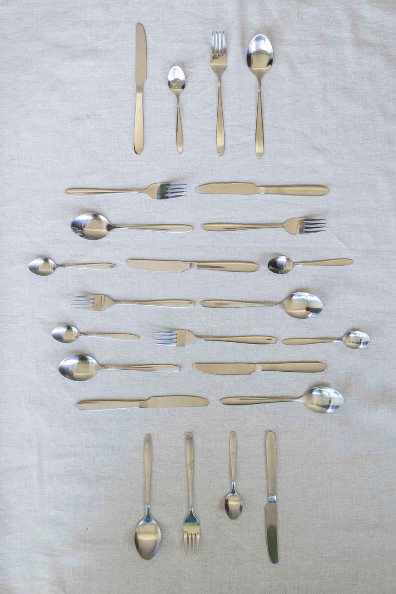 Bestikset 24 delar Silver