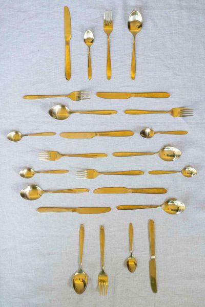 Huvudbild Bestikset 24 delar Guld